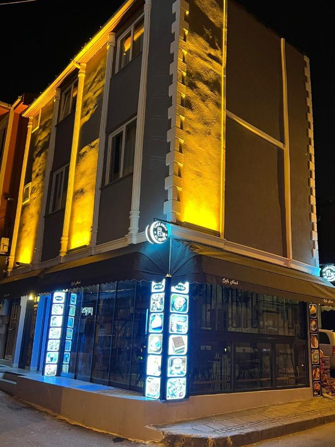 Mudem Boutique Hotel Istanbul Exterior photo